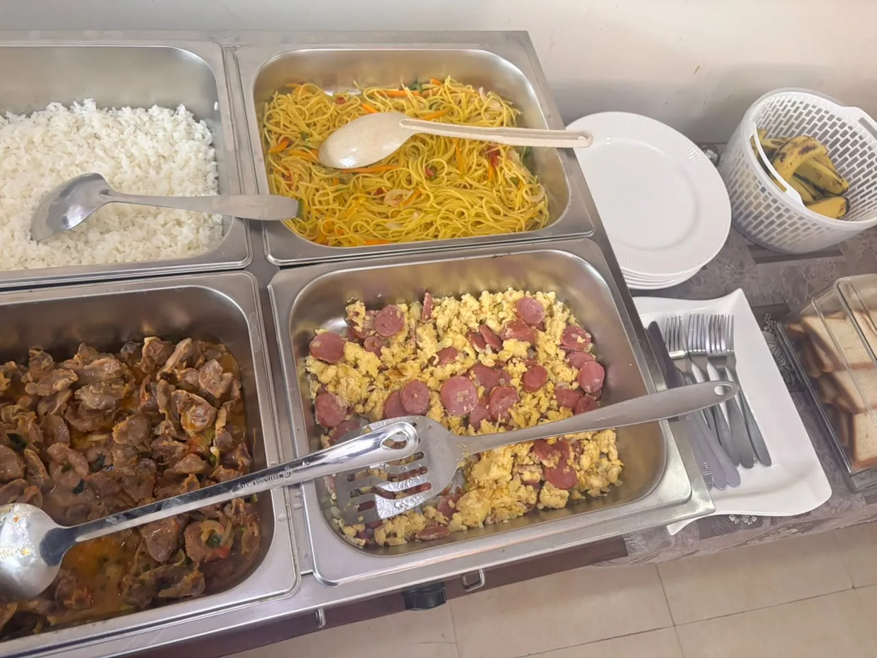 Restaurant de l'Anglicane Guest House — photo 21