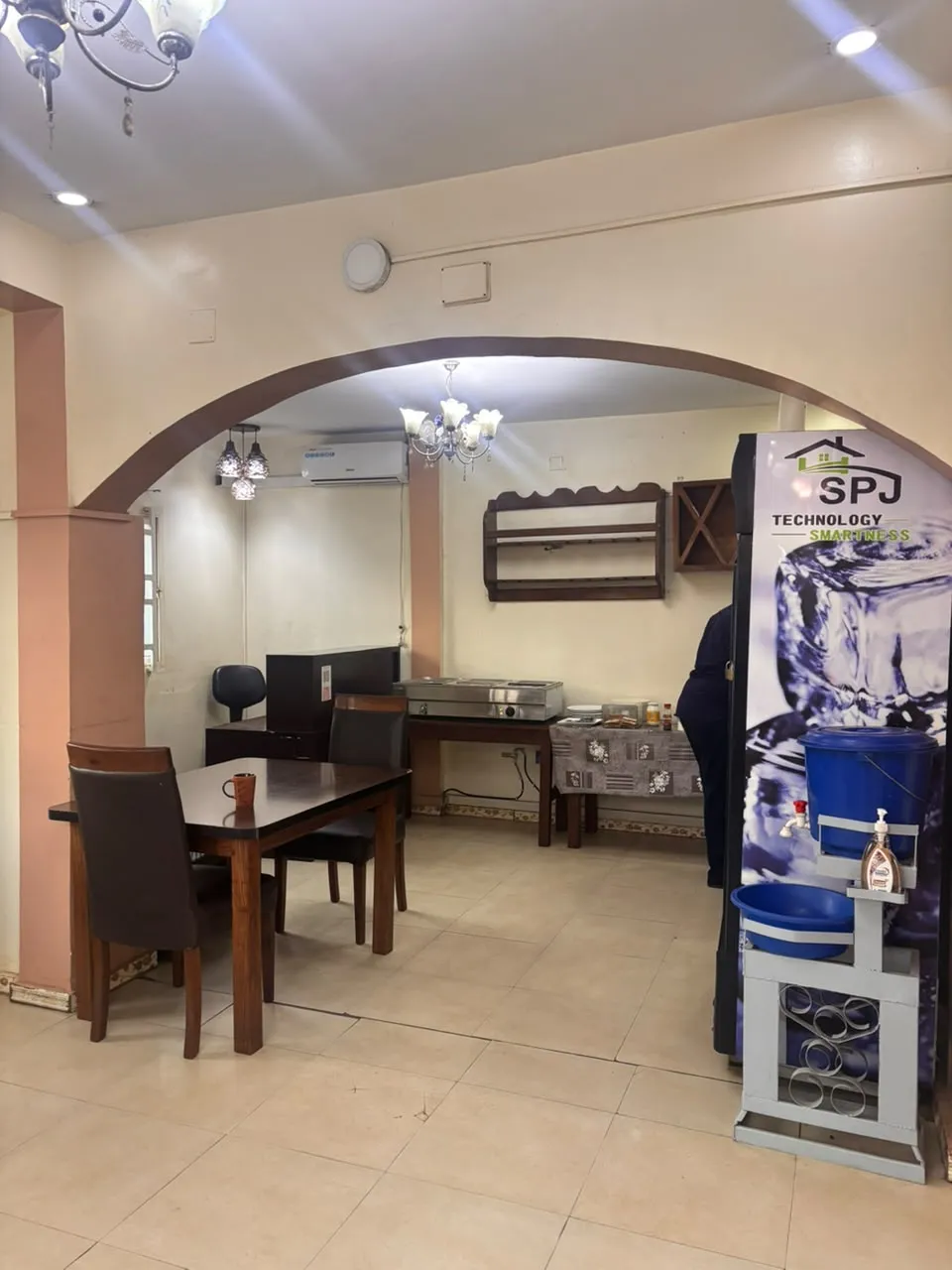 Restaurant de l'Anglicane Guest House — photo 16